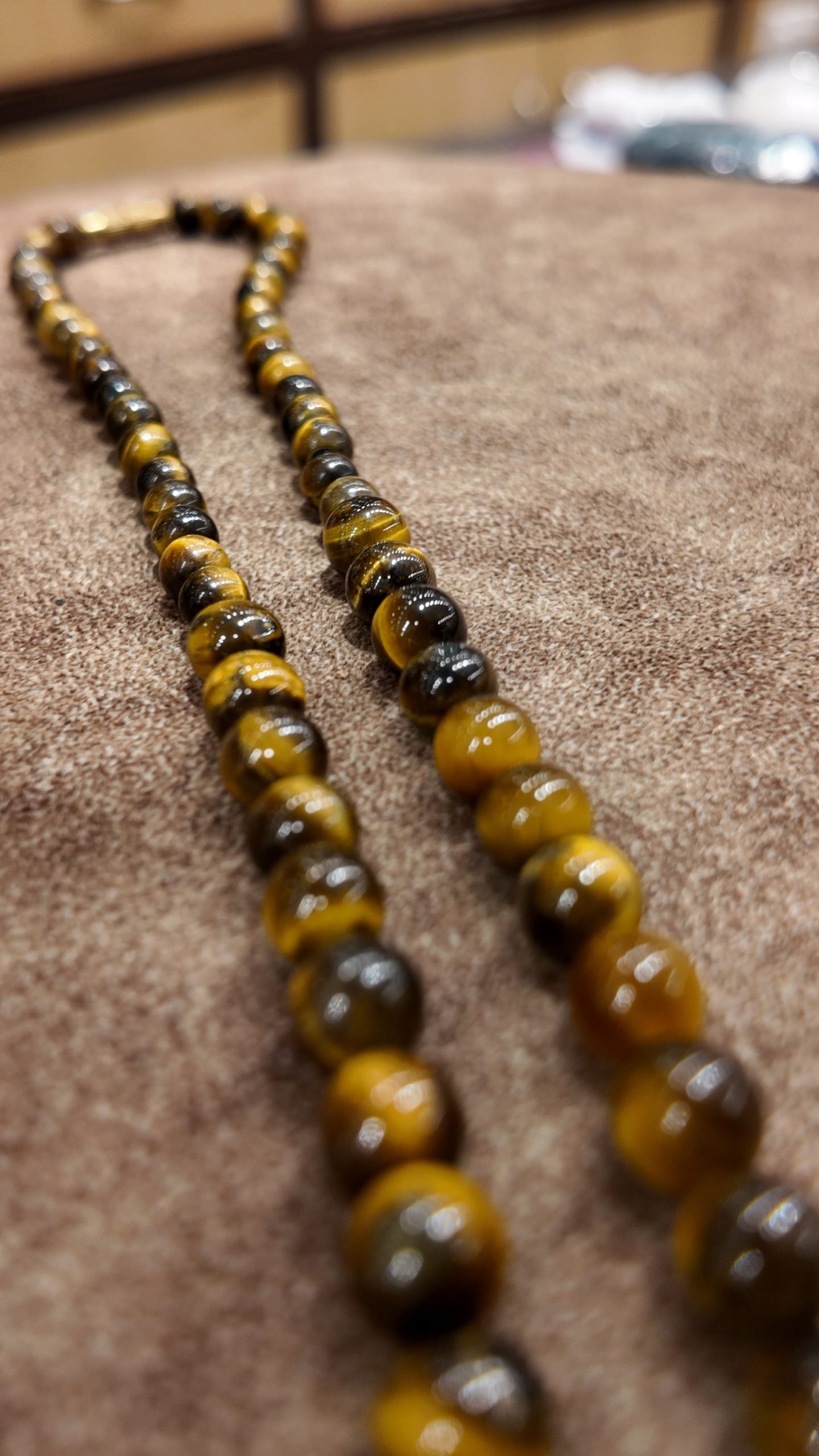 Tiger Eye Manjushri Pendant – 8mm Beads