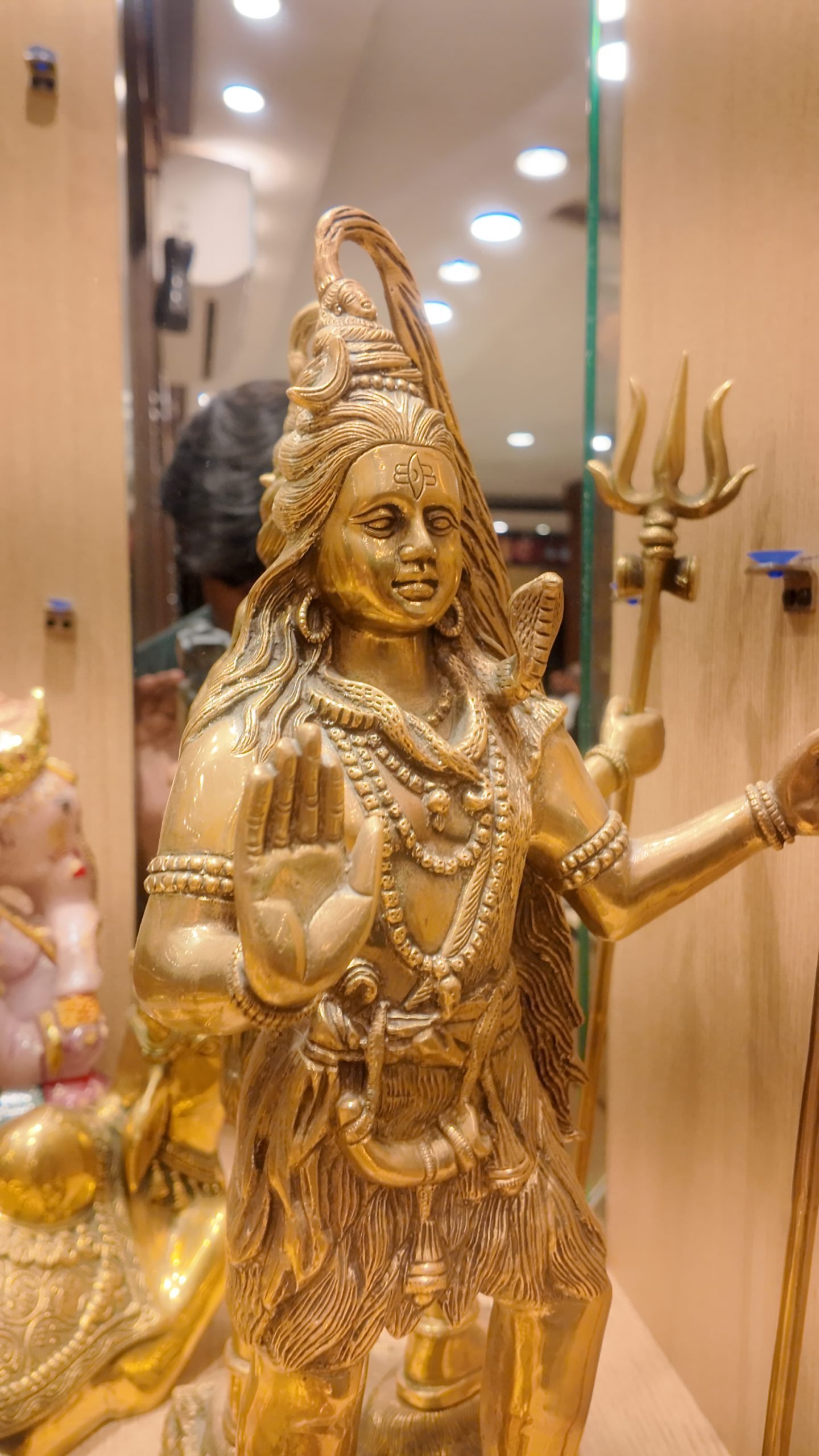 Brass Standing Lord Shiva Statue – Large